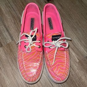 **SOLD ON ♏️ercari** Sperry pink zebra print size 9.5 women’s